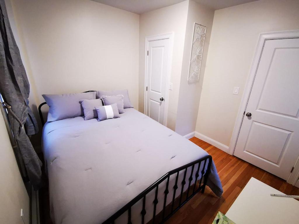 Location+Comfort+Convenience Boston Exterior photo